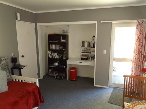 Quiet Waters - Accommodation New Zealand 2