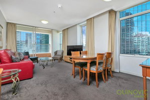 QV Quality in the Quay West 637