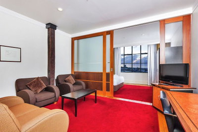 QV Sunny Apartment Wifi Parking Gym Pool (514)