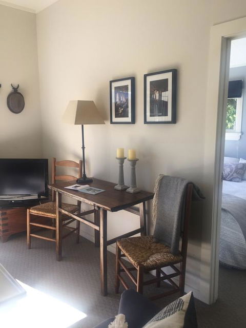 Rabbit Wardens Cottage - Accommodation New Zealand 3