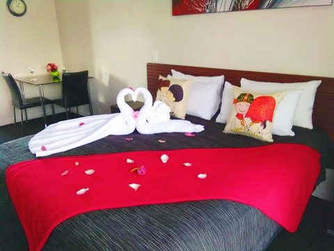 Red Rock Thermal Motel - Mineral Pool - Accommodation New Zealand 3