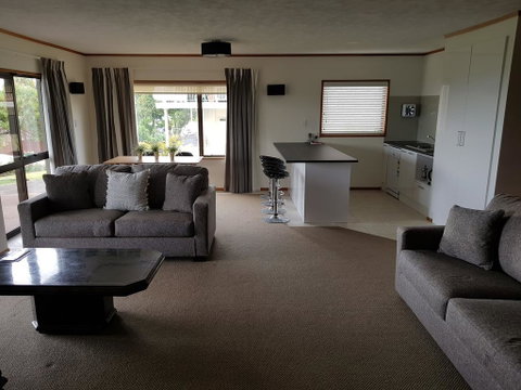 Red Rocks - Accommodation New Zealand 2