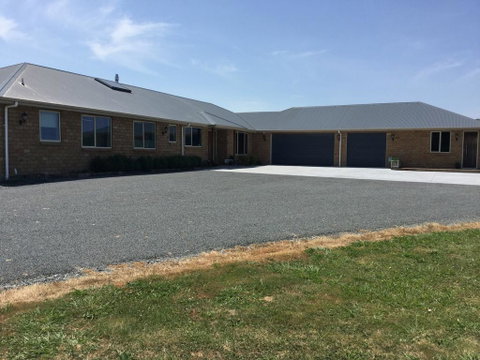 Redoubt Retreat - Accommodation New Zealand 2