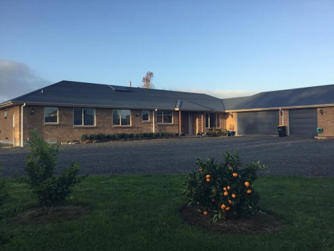 Redoubt Retreat - Accommodation New Zealand 0