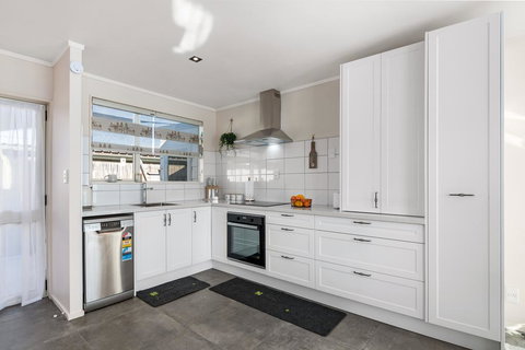 Redwoodtown Rest - Blenheim Bach - Accommodation New Zealand 2