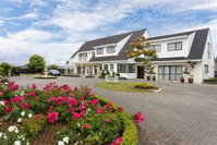 Regis Park Bed  Breakfast