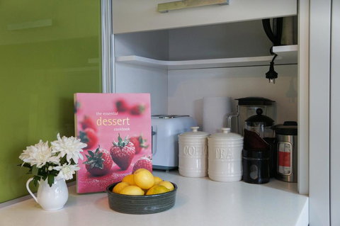 RELAX ON RICHMOND - MODERN LARGE BEACH HOUSE - Accommodation New Zealand 2