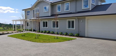 RIDGETON - Accommodation New Zealand 2