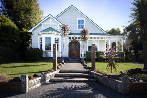 Rimu Park - Accommodation New Zealand 0