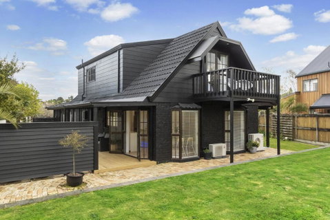 Riverside 3 Bedroom House - Accommodation New Zealand 3