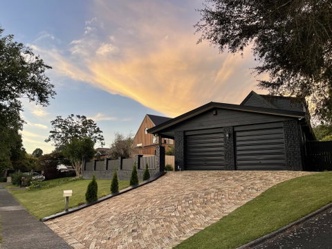 Riverside 3 Bedroom House - Accommodation New Zealand 1