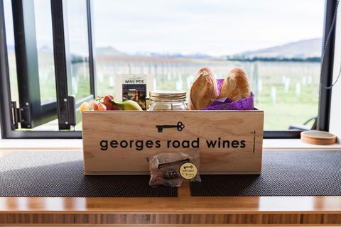 Romantic Vineyard Getaway - Accommodation New Zealand 1