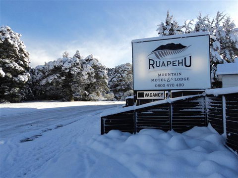 Ruapehu Mountain Motel & Lodge - Accommodation New Zealand 0