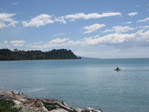 Ruby Bay Waterfront - Accommodation New Zealand 2