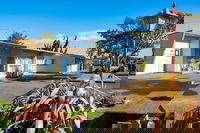 Sundowner Spanish Lady Motel