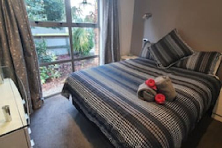 De Vine Martinborough 26 Cologne St