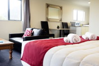 Haast River Motels  Holiday Park