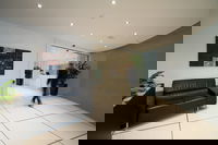 Distinction Wellington Century City Hotel