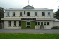 Castlepoint Hotel  Guesthouse