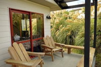 Whistling Frog Cafe  Accommodation