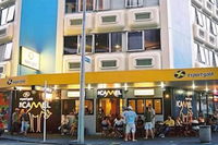 Fat Camel Hostel  Bar