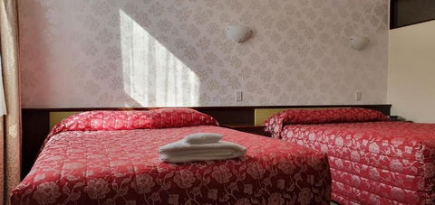 Victoria Railway Hotel - Accommodation New Zealand 5