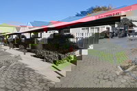 Balmoral Lodge Motel