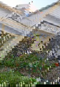 Peace and Plenty Inn