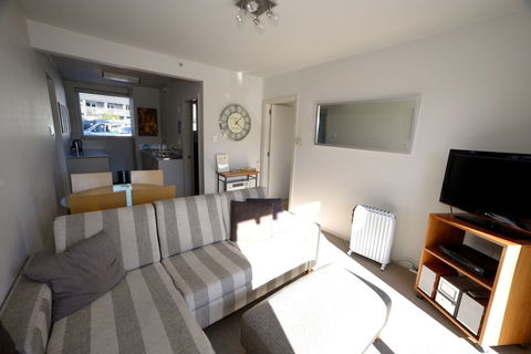 Akaroa Village Inn - Accommodation New Zealand 1