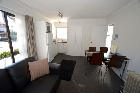 Akaroa Village Inn - Accommodation New Zealand 5