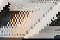 Ramada By Wyndham Hamilton City Center