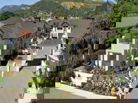 Cedar Grove Motor Lodge