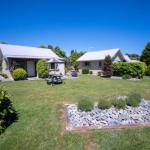 Blue Thistle Cottages