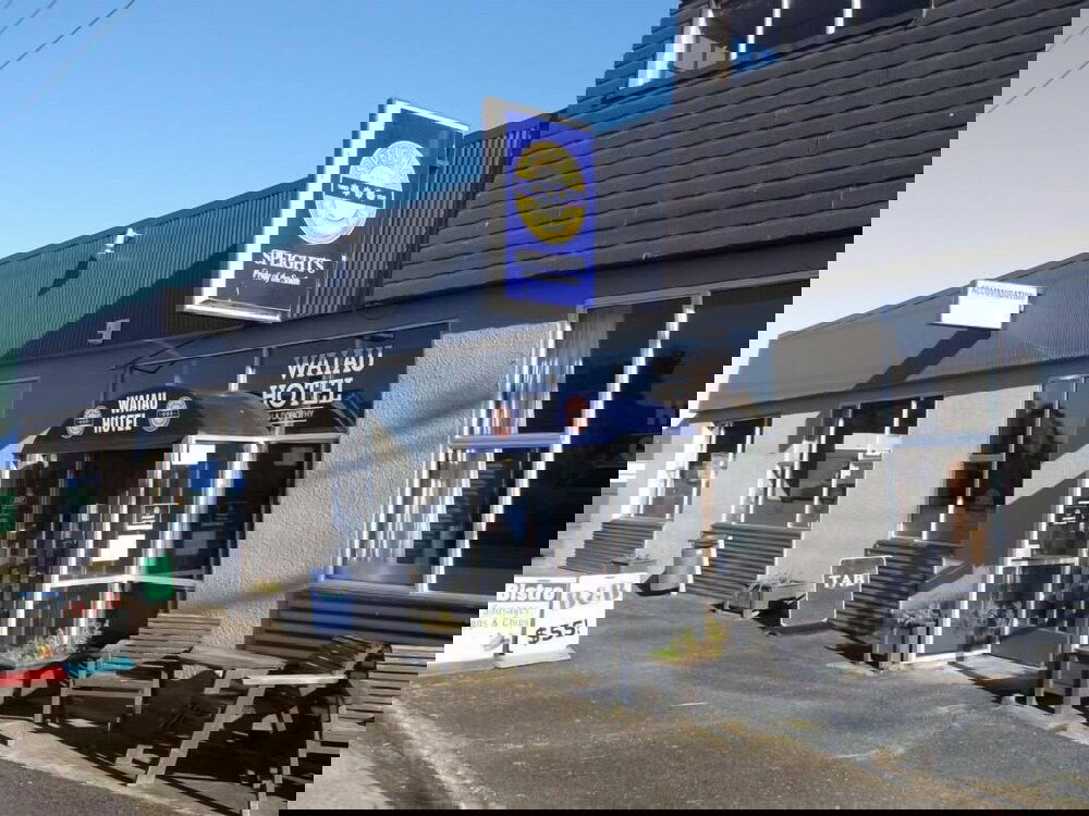 Waiau Hotel