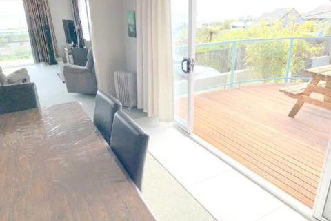 Gold Coast Nz Holiday Home - Accommodation New Zealand 6