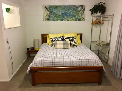 Downtown B & B - Accommodation New Zealand 3