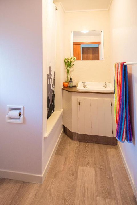 Downtown B & B - Accommodation New Zealand 2