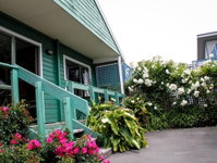 Amber Kiwi Holiday Park  Motel