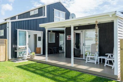 Retreat On Longview - Accommodation New Zealand 2