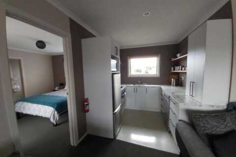 Motu Cottage - Accommodation New Zealand 3