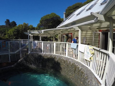 Hekerua Lodge Boutique Backpackers - Accommodation New Zealand 2