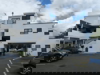 Shadzz Motel  Conference Centre