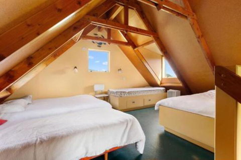 Fishing Base By The Sea - Accommodation New Zealand 6