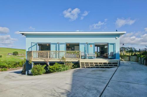 The Blue Cottage with WiFi Waipu Holiday Home