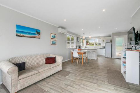 Citrus View Waihi Beach Holiday Home - Accommodation New Zealand 5