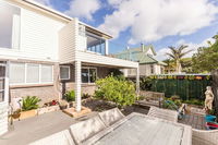 3 Bedroom Village Retreat Home With Sea Views