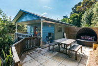 Treetop Retreat Onetangi Holiday Home