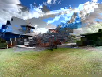 23 Caverhill Close