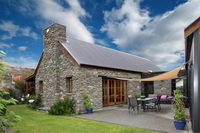 Maytime Cottage Arrowtown Holiday Home
