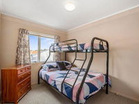 Lodge on Logan Lake Taupo Holiday Home